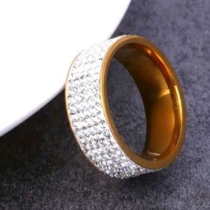 Diamond unisex wedding band ring